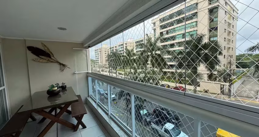 Alphaville 1, varanda gourmet, 78m², fino acabamento, 3/4, climatizado, móveis planejados, gabinete, 1 vaga por apenas: R$770.000,00. Agende ja!