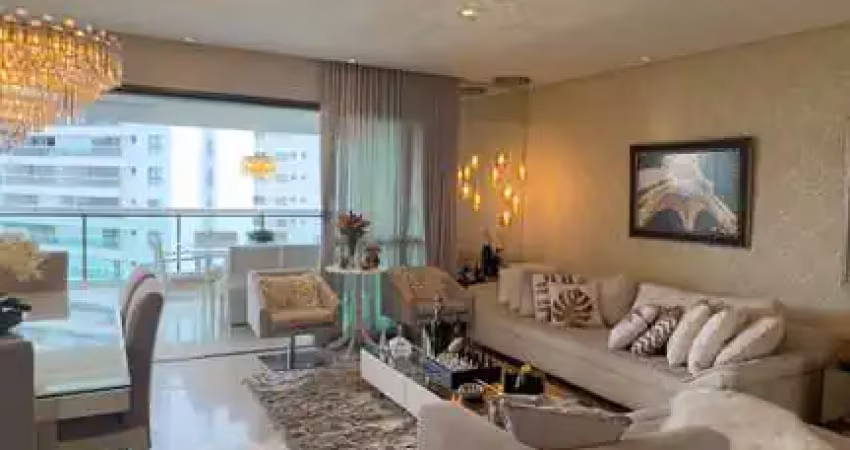 Le Parc 196m², suíte master com closet, 4/4, finamente decorado, mobiliado, 4 suítes, área de serviço, 3 vagas + depósito, Agende sua visita!