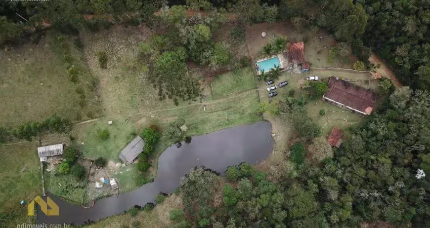 Sítio para venda em jacareí, centro, 3 dormitórios, 1 suíte, 2 banheiros