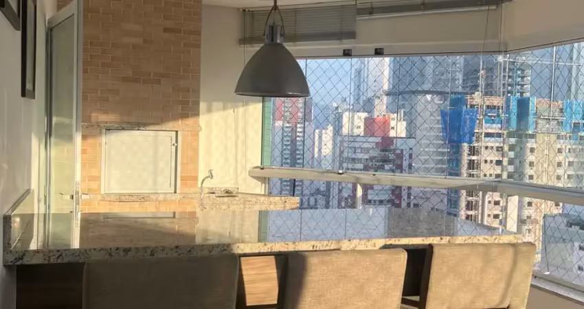 Amplo apartamento ensolarado e bem localizado na melhor região de bc