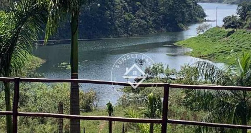 Linda Chácara com 3 dormitórios à venda, 22000 m² por R$ 650.000 - Chácaras Condomínio Recanto Pássaros II - Jacareí/SP