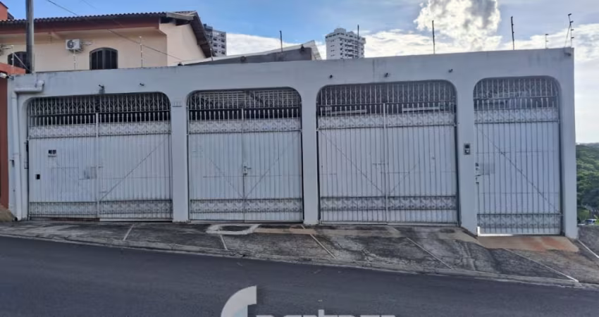 Excelente Casa no Centro
