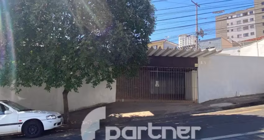 Casa com 3 quartos para alugar no Centro, Piracicaba 