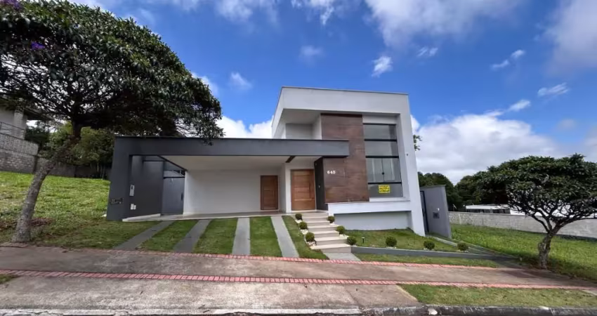 Casa linear de 4 quartos em condomínio fechado - residencial alvim