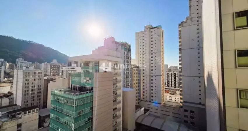 Apartamento de 3 quartos com vista incrível no centro por r$485.000
