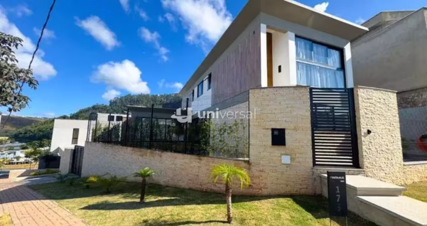 Oportunidade de casa espetacular no condomínio estrela alta