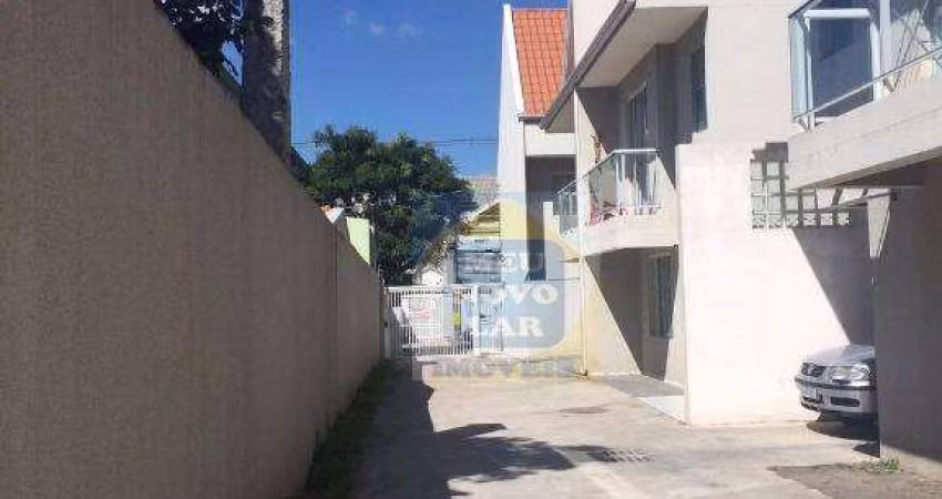 Sobrado com 4 dormitórios à venda, 130 m² por R$ 660.000,00 - Hauer - Curitiba/PR