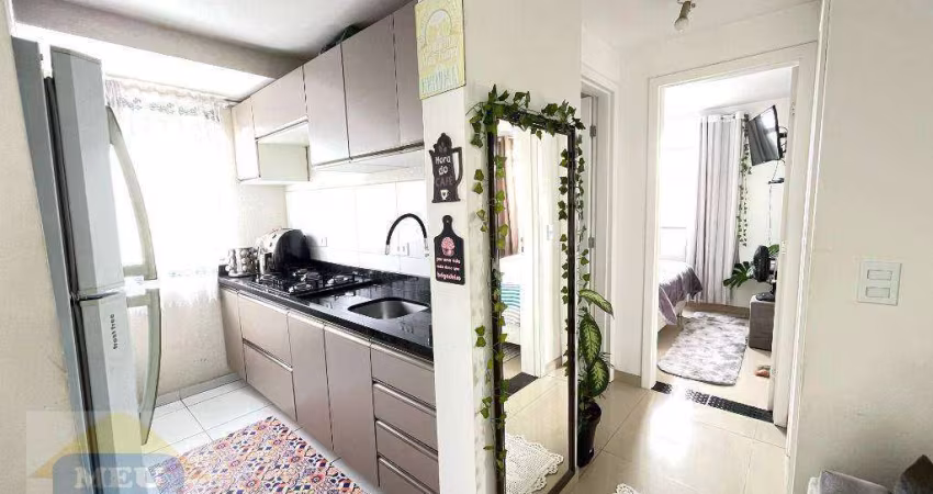 Apartamento a venda, Residencial Napoli, contendo piscina no Condomínio.
