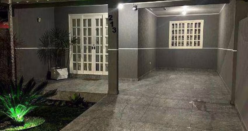 Casa com 3 dormitórios para alugar por R$ 2.900,00/mês - Capela Velha - Araucária/PR