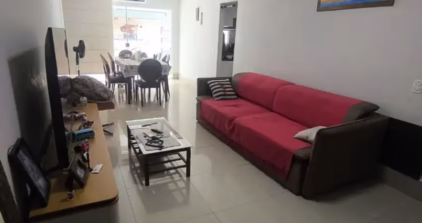 Casa em condomínio fechado com 3 quartos à venda no Jardim Imperial, Cuiabá 