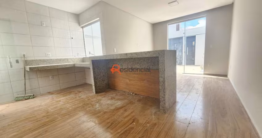 CASA A VENDA • BAIRRO: BELVEDERE