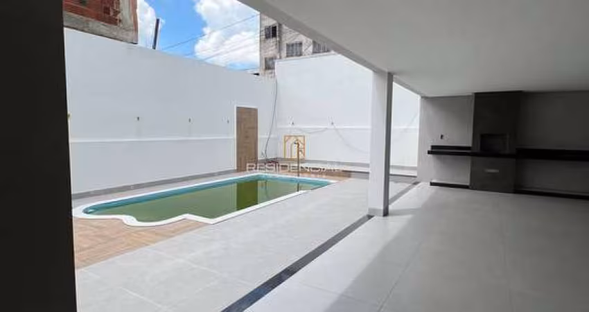 CASA À VENDA NO BAIRRO BELVEDERE