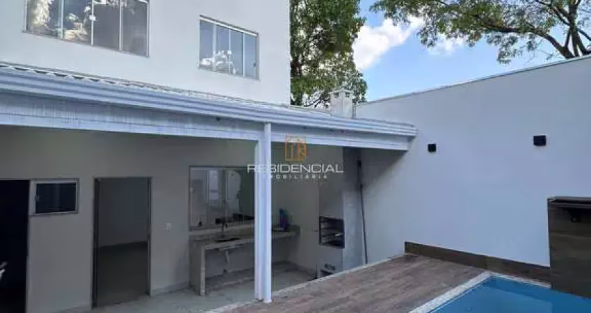 Casa com 3 quartos à venda na Rua Equador, 260, Nações, Divinópolis