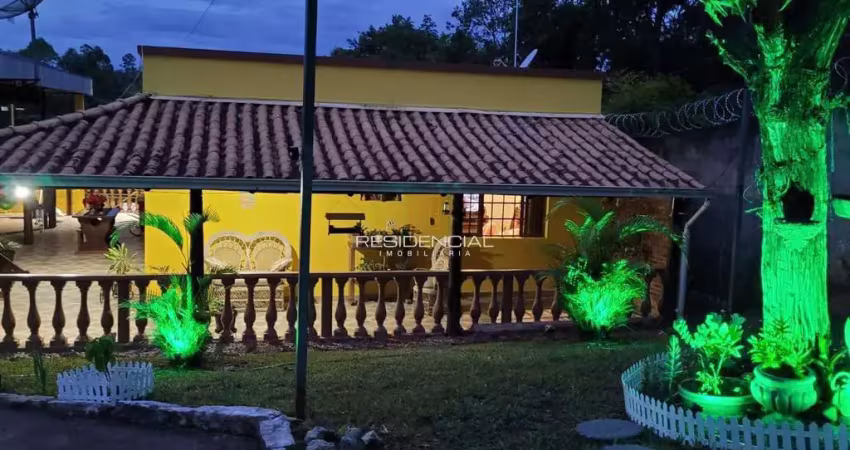 Chácara / sítio com 4 quartos à venda na Av lago das roseiras, 55, Zona Rural, Carmo do Cajuru