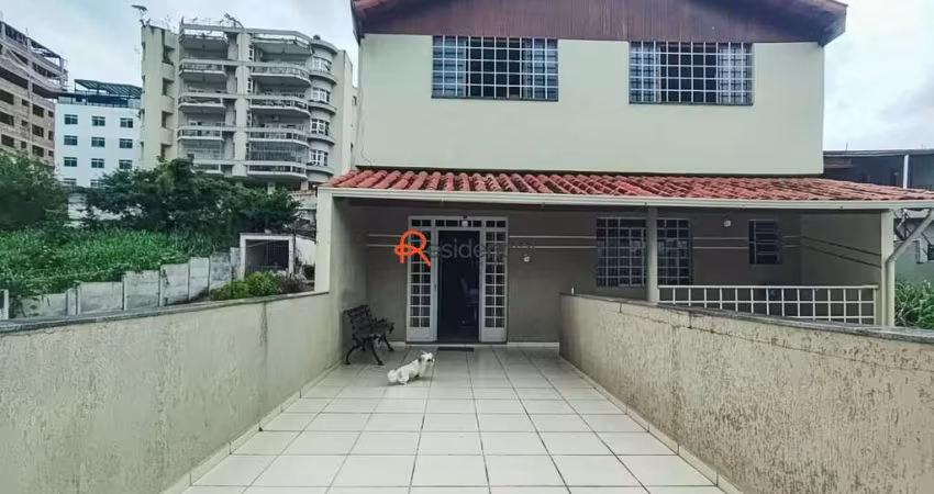 CASA COMERCIAL À VENDA NO CENTRO