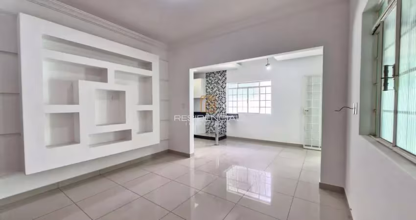 Casa com 3 quartos à venda na Rua Raimundo Correa, 935, Morada Nova, Divinópolis