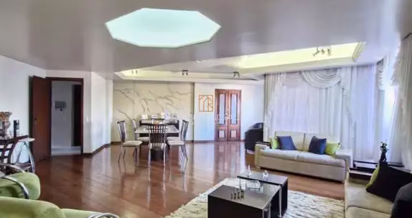 Apartamento com 4 quartos à venda na Rua Mato Grosso, 641, Centro, Divinópolis