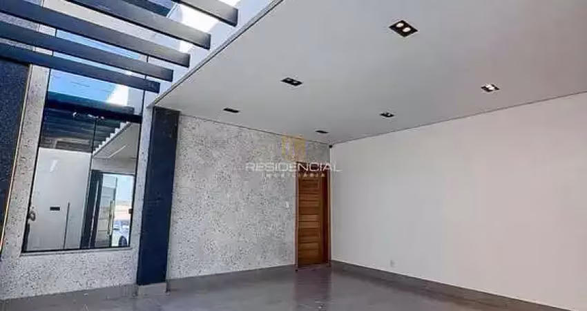 Casa com 3 quartos à venda na Av. José de Oliveira Segundo, 360, 360, Fábio Notini, Divinópolis