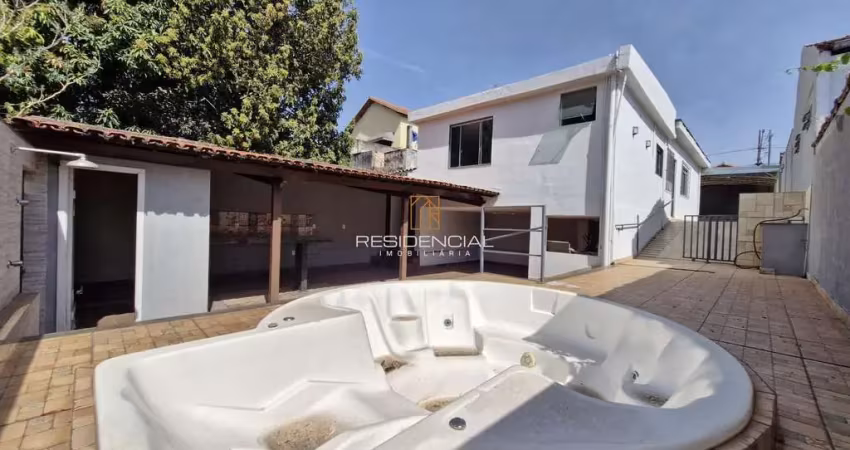 Casa com 3 quartos à venda na Rua Antônio da Costa Rangel, 425, Esplanada, Divinópolis