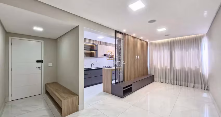 Apartamento semimobiliado à venda no centro 03 quartos 01 suite, cozinha