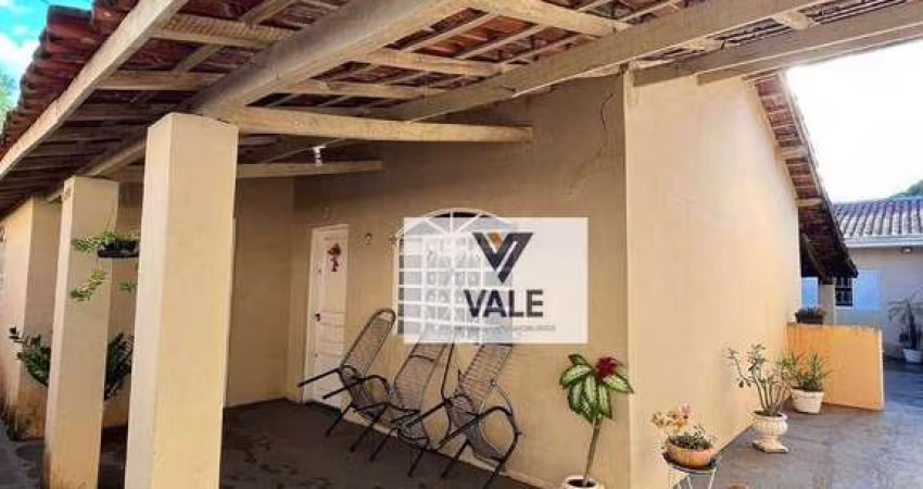 Casa com 4 dormitórios à venda, 178 m² por R$ 200.000 - Conjunto Habitacional Nossa Senhora Aparecida - Araçatuba/SP