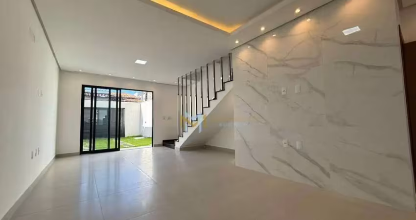 Casa duplex com 03 quartos novissima em porto seguro, bahia