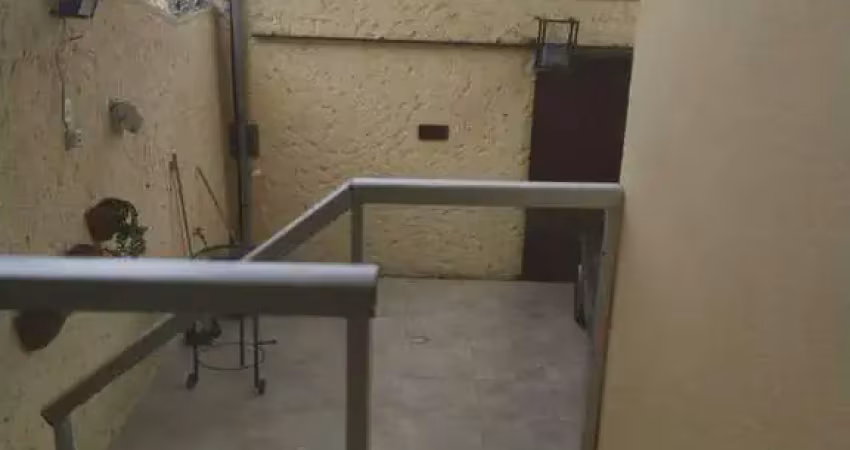Casa à venda no bairro Jardim Verona