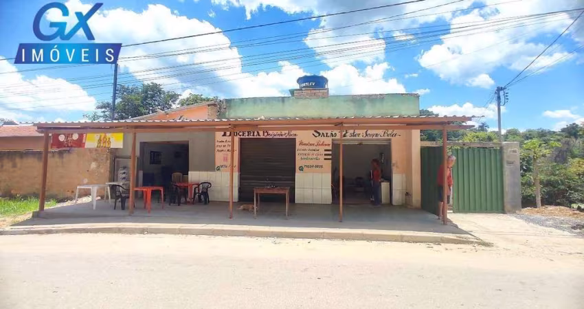 Casa à venda no bairro Vale das Acácias