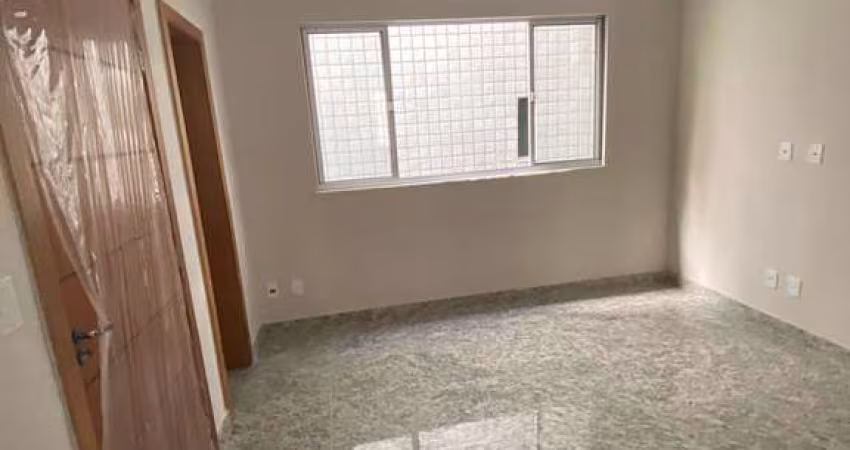 Apartamento à venda, no Edifício Padre Marinho,  em Belo Horizonte, Santa Efigênia, com 2 quartos, 78,36m²