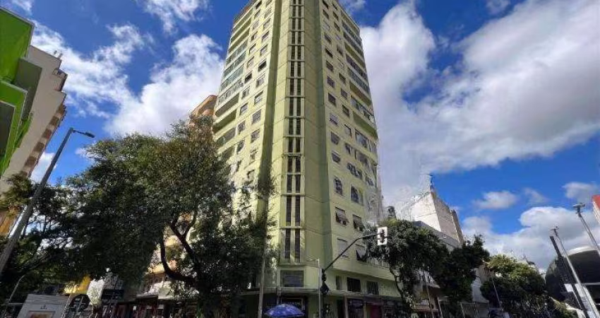 Apartamento à venda, no Ed. Tambaú,  em Belo Horizonte, Centro, com 3 quartos, 150m²