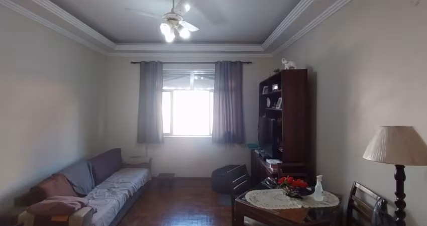 Apartamento com 3 quartos em rua tranquila de Santa Rosa