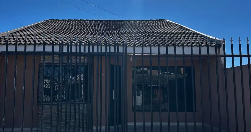 Casa com 3 quartos para alugar na Rua Ouro Preto, Morro Alto, Guarapuava