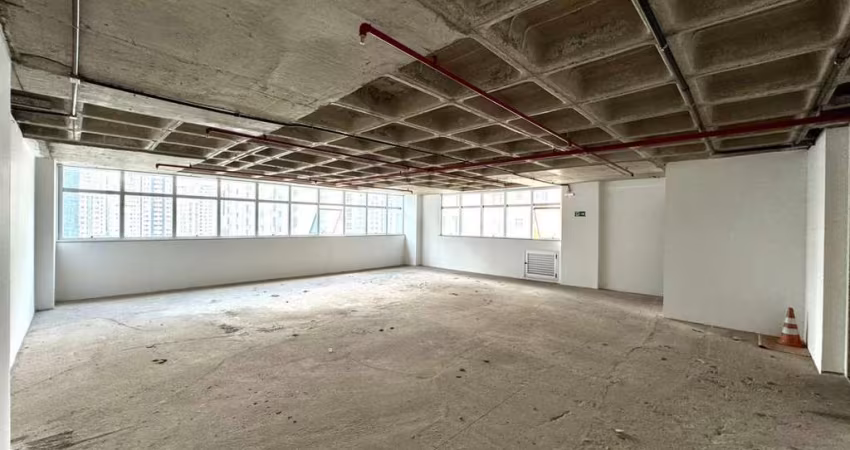 Sala Comercial para Venda em Belo Horizonte, lourdes, 4 vagas
