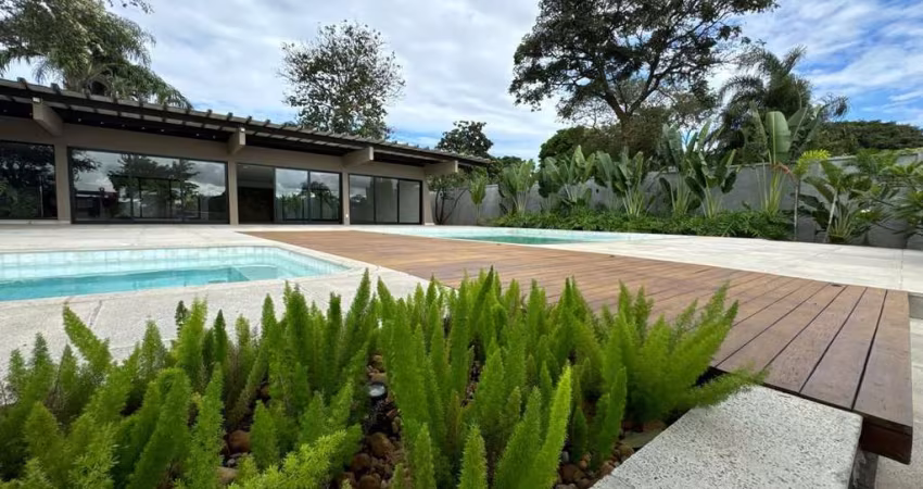 Casa para Venda em Belo Horizonte, Bandeirantes (Pampulha), 4 dormitórios, 4 suítes, 8 banheiros, 10 vagas