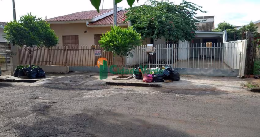 Duas Casas no Mesmo Terreno à Venda em Paiçandu/PR