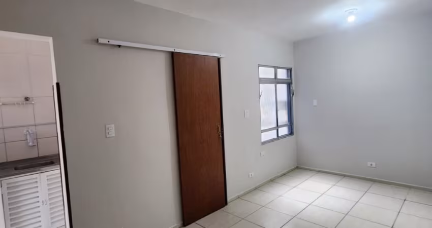 Kit/Stúdio - Oportunidade Investimento ! Aquário - Amplo - Elevador - Portaria - Garagem !