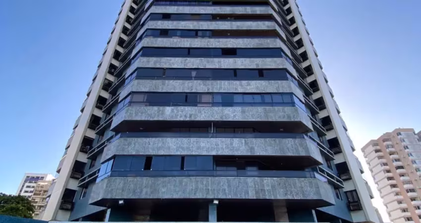 Edifício  beira mar em candeias  apto com  4 suítes  sala para três ambientes  varanda grande  2 apto por andar  cozinha, copa, lavabo! dispensa, área de serviço completa  3 vagas de garagem