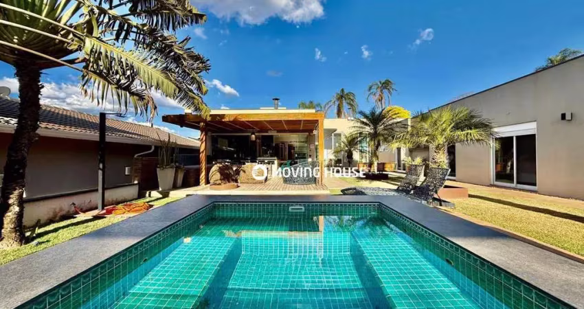 Casa térrea de alto padrão à venda no clube de campo valinhos-sp