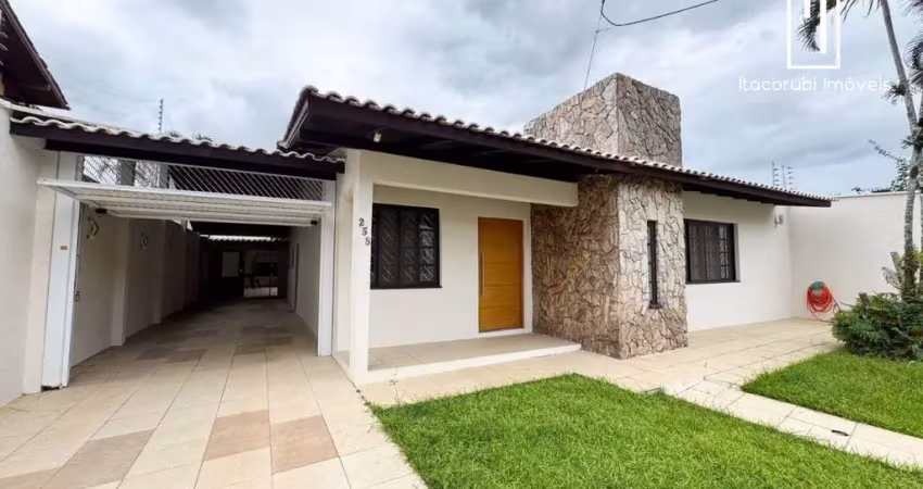 Casa com 3 quartos à venda na Rua Itabira, 258, Itacorubi, Florianópolis