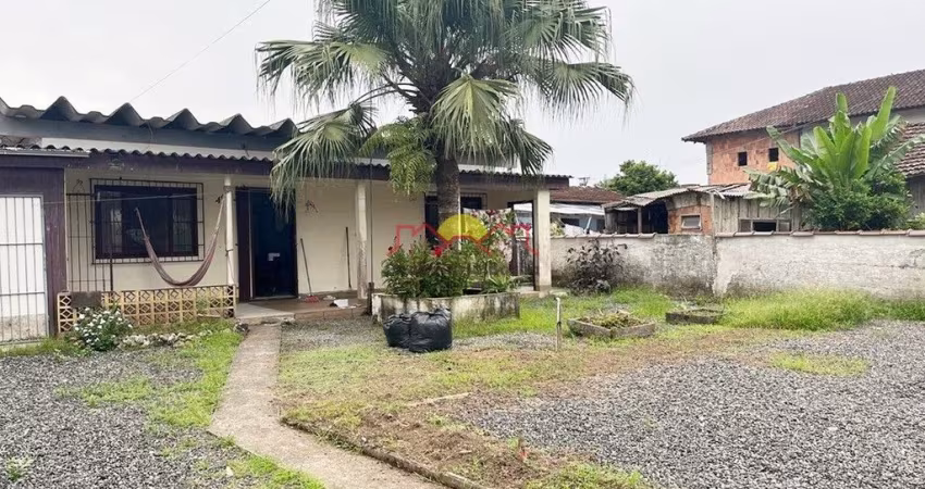 12435 - Casa de Alvenaria com 02 Dormitórios no bairro Morro do Meio