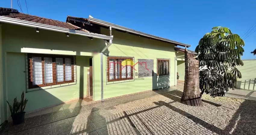 Casa com 3 quartos à venda no Boehmerwald, Joinville 