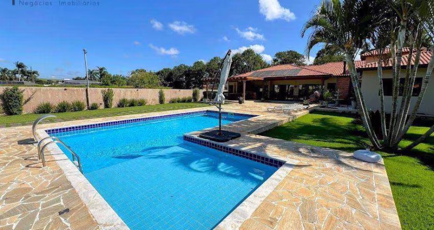 Casa com 3 dormitórios à venda, 439 m² por R$ 1.900.000,00 - Condomínio Campo Verde - Bragança Paulista/SP
