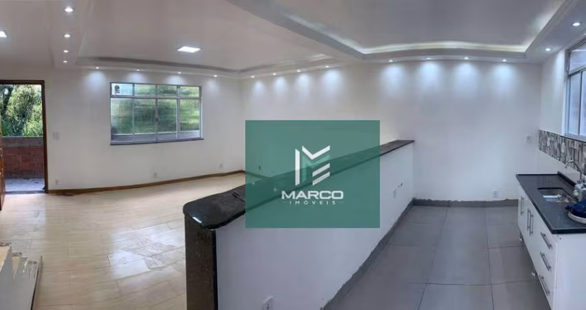 Casa com 2 dormitórios à venda, 68 m² por R$ 350.000,00 - Fazendinha - Teresópolis/RJ