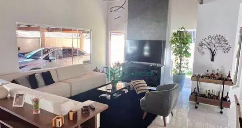 Casa com 4 dormitórios à venda, 232 m² por R$ 1.400.000,00 - Barra do Imbuí - Teresópolis/RJ