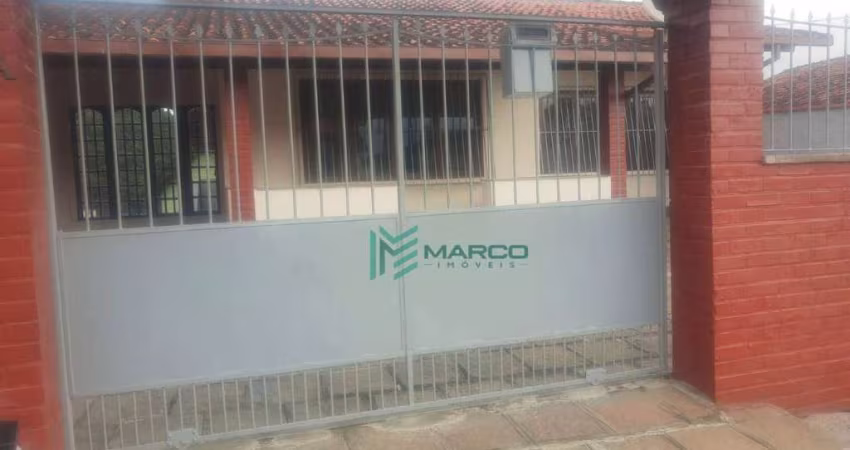 Casa com 3 dormitórios para alugar, 100 m² por R$ 3.312,32/mês - Cascata Guarani - Teresópolis/RJ