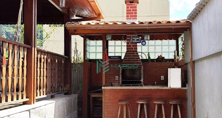 Casa com 4 dormitórios à venda, 101 m² por R$ 1.000.000 - Várzea - Teresópolis/RJ