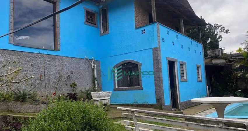 Casa com 3 dormitórios à venda, 72 m² por R$ 300.000 - Granja Guarani - Teresópolis/RJ