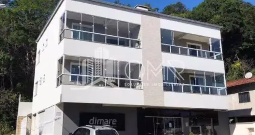 Apartamento mobiliado á 100 metros da praia - itajubá