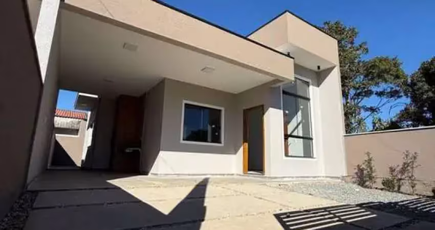 Casa de excelente padrão e acabamento na praia de barra velha/sc