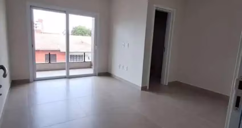 Sobrado localizado no centro e próximo à praia de barra velha
